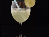 Spritz limoncello. Une recette de cocktail à base de prosecco pour un apéritif frais